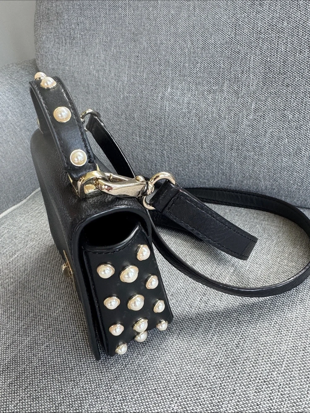 the Kate Spade New York Serrano Place Pearl Maisie Crossbody Bag